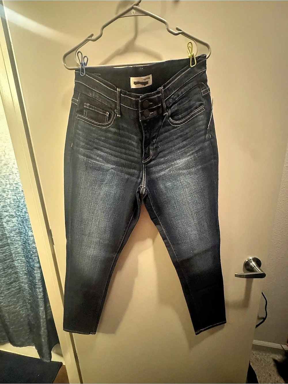 BKE Slim Jeans in Blue Waist 32 x 29